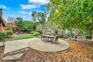 Single Family Residence,  Blue Jay court, Napa, CA 94558 - 9