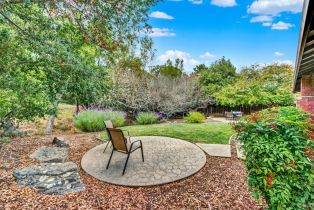 Single Family Residence,  Blue Jay court, Napa, CA 94558 - 64