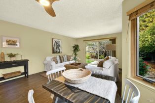 Single Family Residence,  Blue Jay court, Napa, CA 94558 - 33