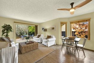 Single Family Residence,  Blue Jay court, Napa, CA 94558 - 31