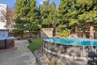 Single Family Residence,  Elsbree lane, Windsor, CA 95492 - 34