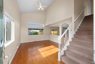 Single Family Residence,  La Contenta court, Windsor, CA 95492 - 8