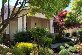 Single Family Residence,  Oak Trail circle, Santa Rosa, CA 95409 - 2