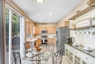 Single Family Residence,  Yerba Buena way, Windsor, CA 95492 - 8