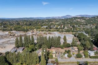 Single Family Residence,  Bailhache avenue, Healdsburg, CA 95448 - 8