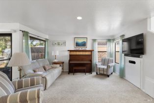 Single Family Residence,  Creekside court, Healdsburg, CA 95448 - 7