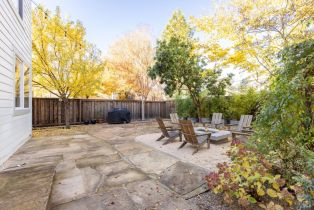 Single Family Residence,  Canyon run, Healdsburg, CA 95448 - 27