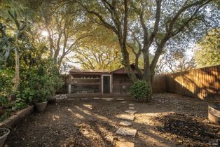 Single Family Residence,  Los Robles avenue, Windsor, CA 95492 - 17