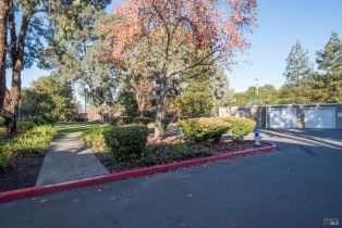 Condominium,  Steele lane, Santa Rosa, CA 95403 - 24