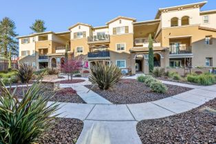 Condominium,  Mauro Pietro drive, Petaluma, CA 94954 - 17