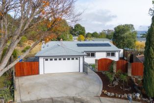 Single Family Residence,  Juanita court, Napa, CA 94559 - 2