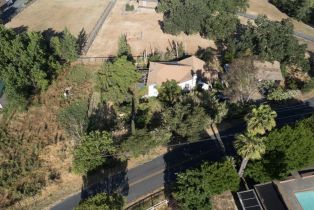 Single Family Residence,  Chiquita road, Healdsburg, CA 95448 - 13