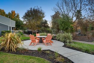 Condominium,  Burt street, Santa Rosa, CA 95407 - 27