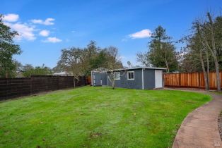 Single Family Residence,  Lydia court, Windsor, CA 95492 - 26