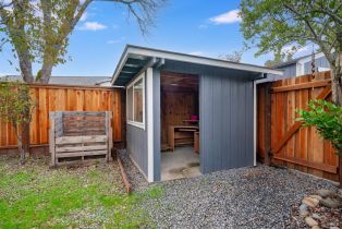 Single Family Residence,  Lydia court, Windsor, CA 95492 - 30