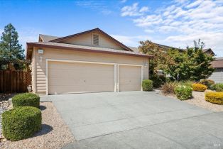 Single Family Residence,  Holly Leaf drive, Windsor, CA 95492 - 2