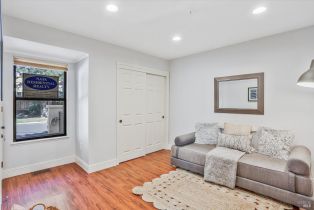 Condominium, Fountain Grove circle, Napa, CA 94558 - 13
