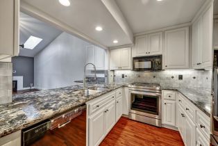 Condominium, Fountain Grove circle, Napa, CA 94558 - 4