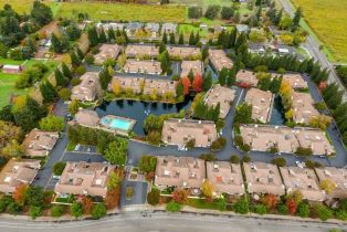 Condominium, Fountain Grove circle, Napa, CA 94558 - 2