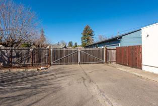 Residential Income, 557 Powell avenue, Healdsburg, CA 95448 - 56