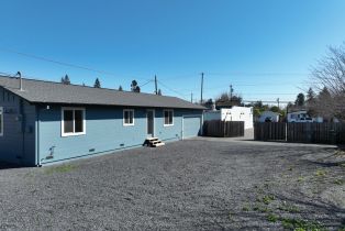 Single Family Residence, 557 Powell avenue, Healdsburg, CA 95448 - 57