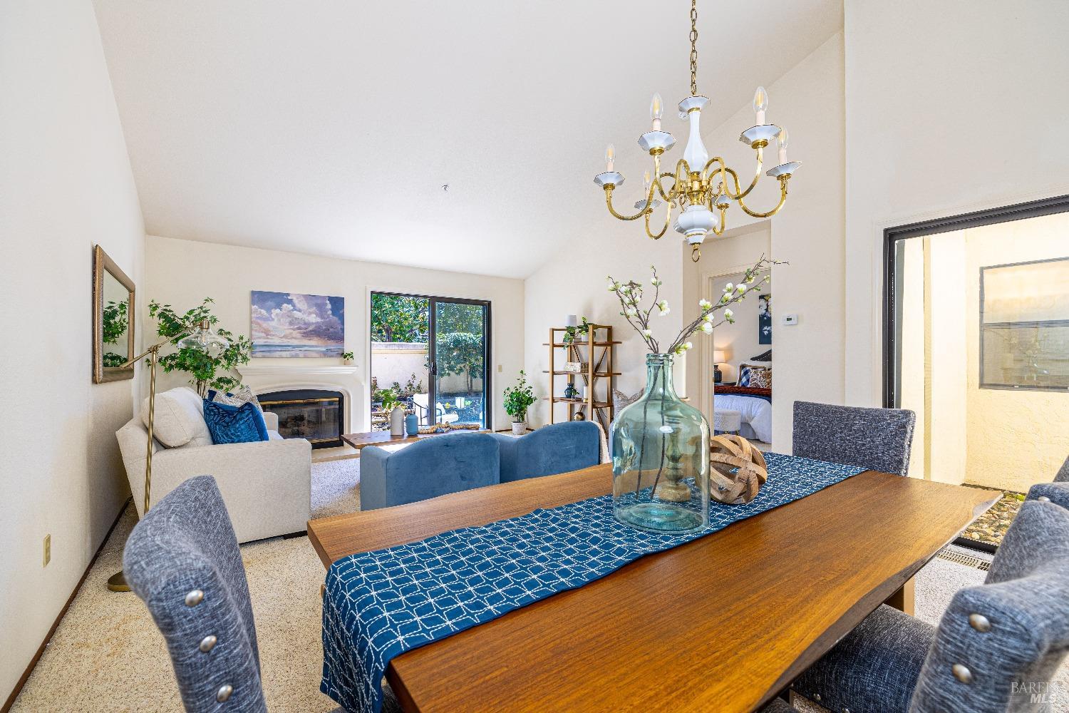 Condominium, Fountain Grove circle, Napa, CA 94558 - 1