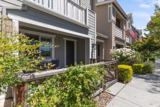 Condominium, Johnson street, Windsor, CA 95492 - 2