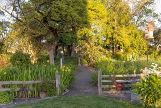 Single Family Residence, Woolsey road, Windsor, CA 95492 - 39