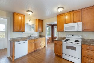 Single Family Residence, Woolsey road, Windsor, CA 95492 - 54