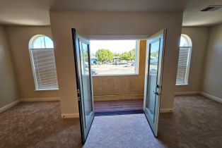 Condominium, Johnson street, Windsor, CA 95492 - 5