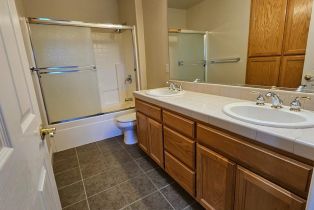 Condominium, Johnson street, Windsor, CA 95492 - 9