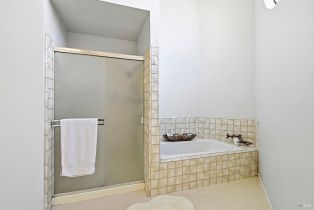 Condominium, Mission boulevard, Santa Rosa, CA 95409 - 18