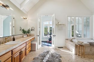 Single Family Residence, Balverne lane, Windsor, CA 95492 - 25