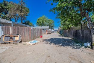 Residential Income, Bellevue avenue, Santa Rosa, CA 95407 - 9