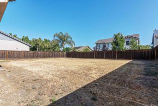 Single Family Residence, 657 Ray st, Brentwood, CA 94513 - 17