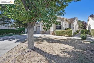 Single Family Residence, 1430 Kent pl, Brentwood, CA 94513 - 3