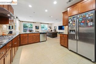 Single Family Residence, 1692 Oakville, Brentwood, CA 94513 - 16