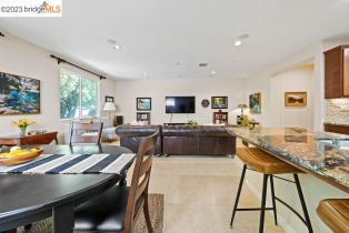 Single Family Residence, 1692 Oakville, Brentwood, CA 94513 - 19