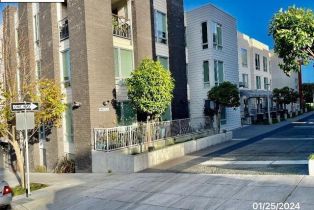 Condominium, 10 Kennedy Pl pl, District 10 - Southeast, CA 94124 - 7