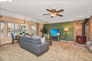 Single Family Residence, 27 Briarwood Ct ct, Brentwood, CA 94513 - 11