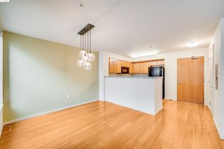 Condominium, 601 Alabama St st, District 10 - Southeast, CA 94110 - 6