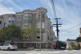 Condominium, 1405 Greenwich St st, District 10 - Southeast, CA 94109 - 3