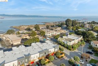 Condominium, 25 Kiska, District 10 - Southeast, CA 94124 - 45