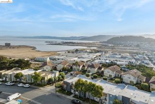 Condominium, 25 Kiska, District 10 - Southeast, CA 94124 - 49