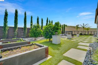 Single Family Residence, 2301 Reserve Dr dr, Brentwood, CA 94513 - 47