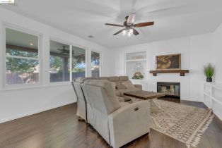 Single Family Residence, 2482 Turnberry Ct ct, Brentwood, CA 94513 - 22