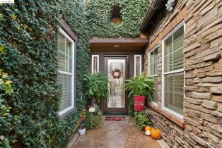 Single Family Residence, 1155 Saint Julien St st, Brentwood, CA 94513 - 5