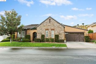 Single Family Residence, 1155 Saint Julien St, Brentwood, CA  Brentwood, CA 94513