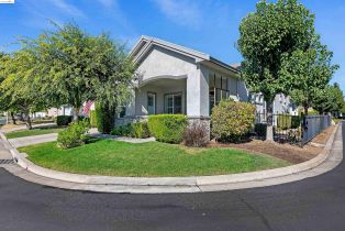 Single Family Residence, 1901 Cellini Ter ter, Brentwood, CA 94513 - 3