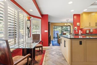 Condominium, 23 Bay Tree Ln ln, Los Altos, CA 94022 - 5